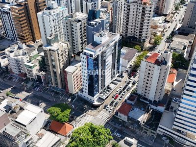 Loja à venda com 138m², 4 vagas no bairro Centro em Florianópolis - Foto 22