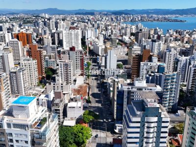 Loja à venda com 138m², 4 vagas no bairro Centro em Florianópolis - Foto 24
