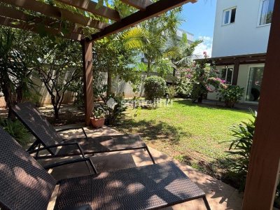 Casa em Condomínio à venda com 230m², 3 quartos, 1 suíte, 2 vagas no bairro Ribeirão da Ilha em Florianópolis - Foto 14