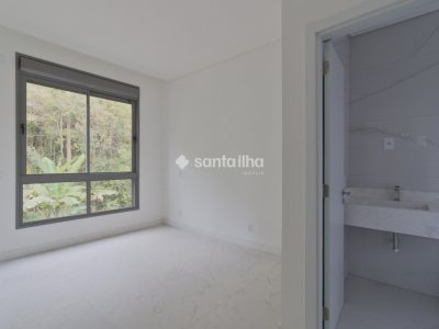 Apartamento à venda com 167m², 3 quartos, 3 suítes, 3 vagas no bairro Cacupé em Florianópolis - Foto 22