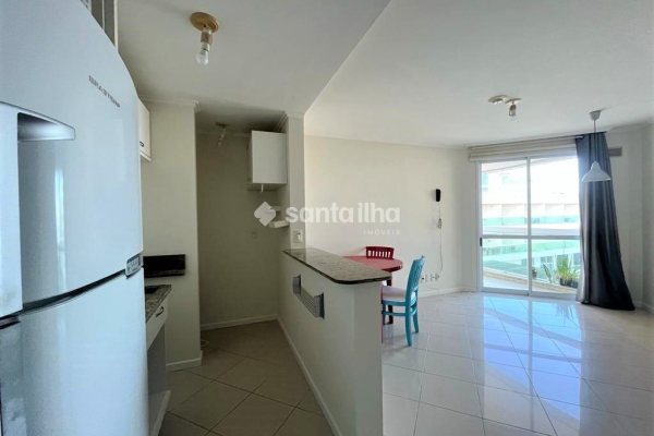 Apartamento para alugar com 84m², 2 quartos, 1 suíte, 1 vaga no bairro Morro das Pedras em Florianópolis