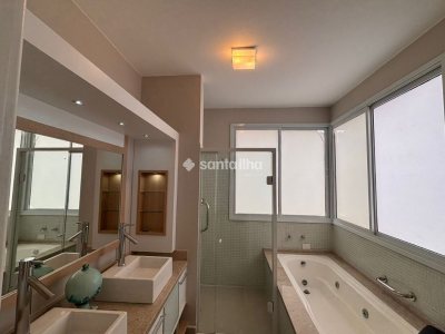 Casa em Condomínio para alugar ou comprar com 342m², 5 quartos, 4 suítes, 2 vagas no bairro Morro das Pedras em Florianópolis - Foto 20