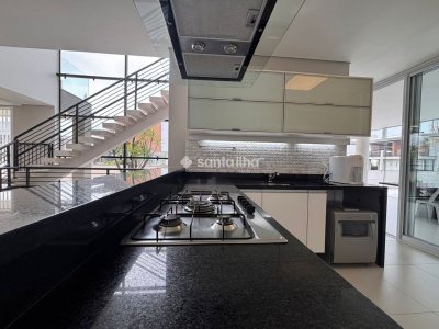 Casa em Condomínio para alugar ou comprar com 342m², 5 quartos, 4 suítes, 2 vagas no bairro Morro das Pedras em Florianópolis - Foto 4
