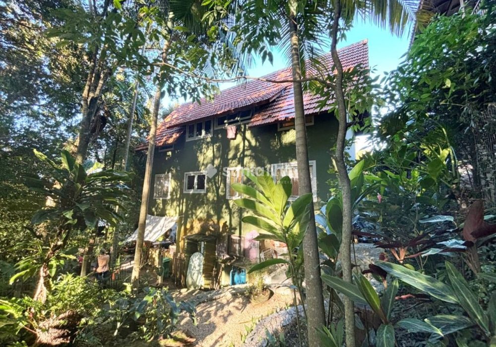 Casa à venda com 130m², 3 quartos, 1 vaga no bairro Lagoa da Conceição em Florianópolis - Foto 1