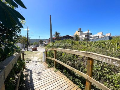 Casa para alugar com 350m², 6 quartos, 5 suítes no bairro Pântano do Sul em Florianópolis - Foto 60