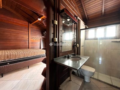 Casa para alugar com 350m², 6 quartos, 5 suítes no bairro Pântano do Sul em Florianópolis - Foto 40