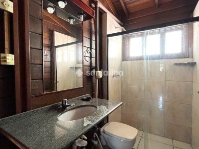 Casa para alugar com 350m², 6 quartos, 5 suítes no bairro Pântano do Sul em Florianópolis - Foto 41