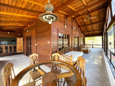 Casa para alugar com 350m², 6 quartos, 5 suítes no bairro Pântano do Sul em Florianópolis - Foto 26