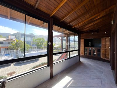 Casa para alugar com 350m², 6 quartos, 5 suítes no bairro Pântano do Sul em Florianópolis - Foto 28