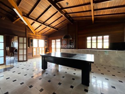 Casa para alugar com 350m², 6 quartos, 5 suítes no bairro Pântano do Sul em Florianópolis - Foto 13