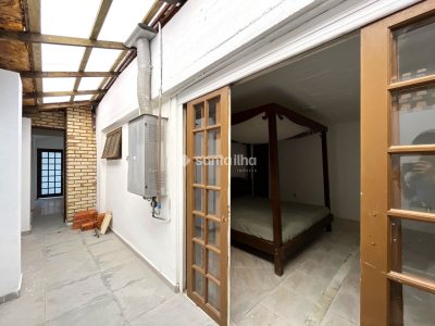 Casa para alugar com 350m², 6 quartos, 5 suítes no bairro Pântano do Sul em Florianópolis - Foto 10