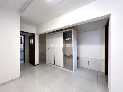 Casa para alugar com 350m², 6 quartos, 5 suítes no bairro Pântano do Sul em Florianópolis - Foto 51