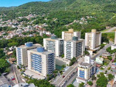 Apartamento à venda com 74m², 3 quartos, 1 suíte, 2 vagas no bairro Itacorubi em Florianópolis - Foto 5