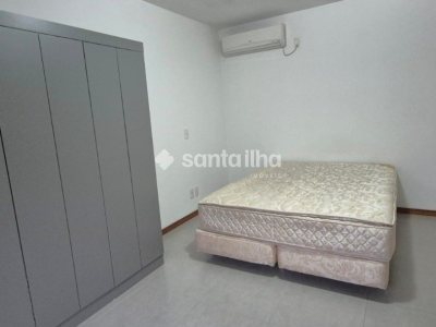 Casa à venda com 118m², 3 quartos, 1 suíte, 1 vaga no bairro Campeche em Florianópolis - Foto 10