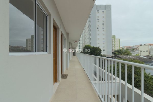Apartamento à venda com 1m², 25 quartos, 14 vagas no bairro Barreiros em São José