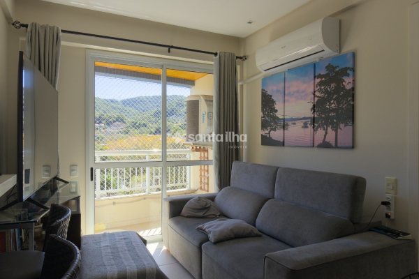 Apartamento à venda com 57m², 2 quartos, 1 vaga no bairro Itacorubi em Florianópolis