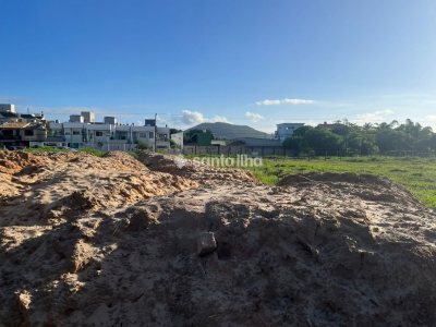 Terreno à venda com 800m², 1 vaga no bairro Rio Tavares em Florianópolis - Foto 3
