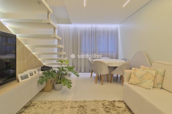 Apartamento à venda com 53m², 2 quartos, 2 suítes, 1 vaga no bairro João Paulo em Florianópolis