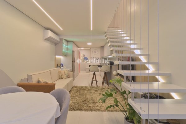 Apartamento à venda com 53m², 2 quartos, 2 suítes, 1 vaga no bairro João Paulo em Florianópolis