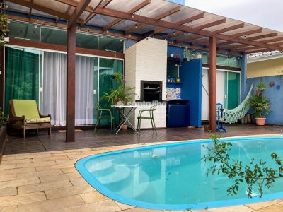 Casa à venda com 187m², 3 quartos, 3 vagas no bairro Açores em Florianópolis - Foto 37