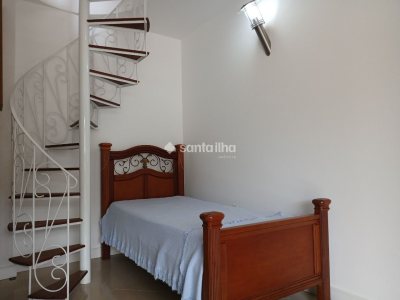 Casa à venda com 200m², 4 quartos, 3 suítes, 4 vagas no bairro Pântano do Sul em Florianópolis - Foto 27