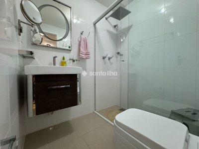 Casa à venda com 200m², 4 quartos, 3 suítes, 4 vagas no bairro Pântano do Sul em Florianópolis - Foto 29