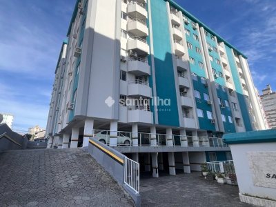Apartamento à venda com 74m², 3 quartos, 1 suíte, 1 vaga no bairro Barreiros em São José - Foto 2