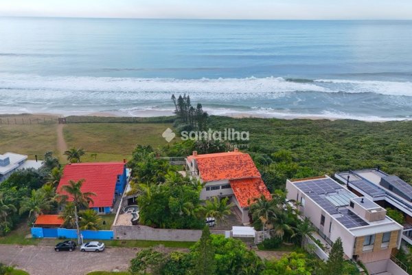 Casa em Condomínio à venda com 800m², 6 quartos, 6 suítes, 4 vagas no bairro Morro das Pedras em Florianópolis