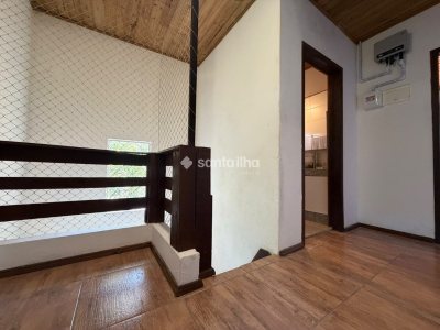 Casa à venda com 162m², 3 quartos, 1 vaga no bairro Rio Tavares em Florianópolis - Foto 16
