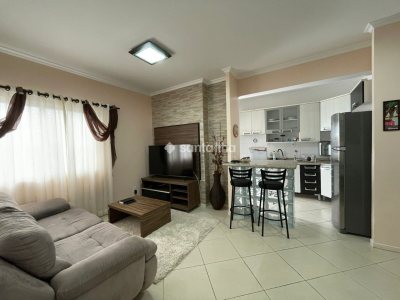 Apartamento à venda com 77m², 3 quartos, 1 suíte, 1 vaga no bairro Carianos em Florianópolis - Foto 4