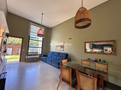 Casa à venda com 136m², 3 quartos, 1 suíte, 2 vagas no bairro Rio Tavares em Florianópolis - Foto 5