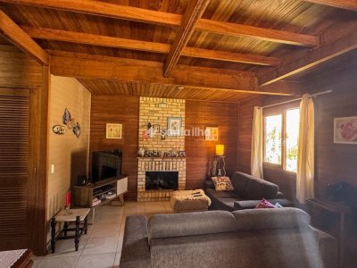 Casa à venda com 148m², 2 quartos, 1 suíte, 2 vagas no bairro Campeche em Florianópolis - Foto 8