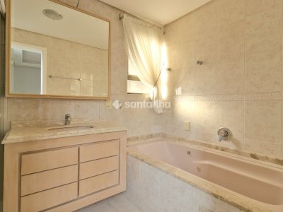 Apartamento à venda com 266m², 4 quartos, 2 suítes, 2 vagas no bairro Agronômica em Florianópolis - Foto 14
