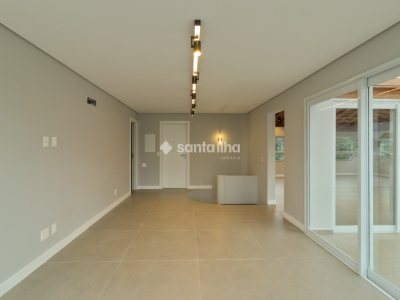Cobertura à venda com 238m², 4 quartos, 2 suítes, 2 vagas no bairro Centro em Florianópolis - Foto 9