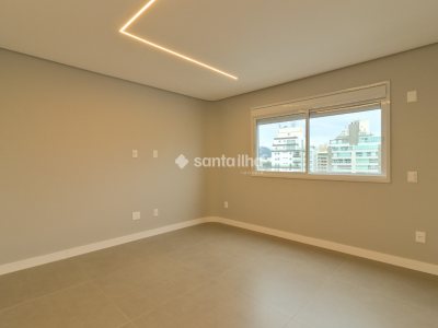 Cobertura à venda com 238m², 4 quartos, 2 suítes, 2 vagas no bairro Centro em Florianópolis - Foto 25