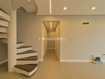 Cobertura à venda com 238m², 4 quartos, 2 suítes, 2 vagas no bairro Centro em Florianópolis - Foto 34