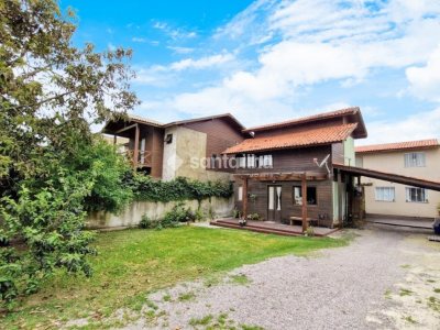 Casa à venda com 168m², 3 quartos, 3 vagas no bairro Campeche em Florianópolis - Foto 2