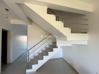 Casa à venda com 150m², 3 quartos, 2 suítes, 1 vaga no bairro Campeche em Florianópolis - Foto 3