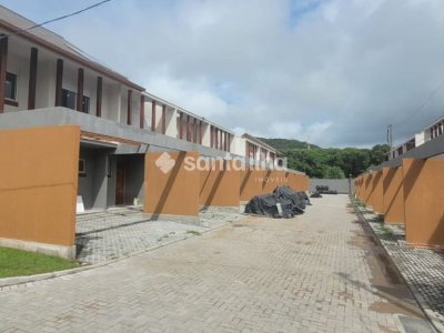 Casa em Condomínio à venda com 78m², 2 quartos, 2 suítes, 1 vaga no bairro Morro das Pedras em Florianópolis - Foto 4