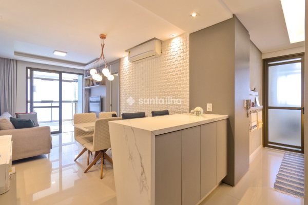Apartamento à venda com 69m², 2 quartos, 1 suíte, 2 vagas no bairro Itacorubi em Florianópolis