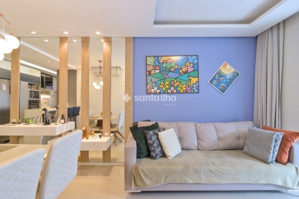 Apartamento à venda com 69m², 2 quartos, 1 suíte, 2 vagas no bairro Itacorubi em Florianópolis