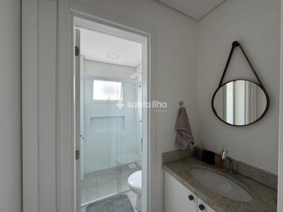 Casa à venda com 146m², 3 quartos, 1 suíte, 2 vagas no bairro Campeche em Florianópolis - Foto 21