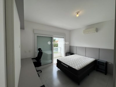 Casa à venda com 146m², 3 quartos, 1 suíte, 2 vagas no bairro Campeche em Florianópolis - Foto 20