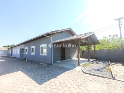 Casa para alugar com 60m², 2 quartos, 1 vaga no bairro Campeche em Florianopolis - Foto 2