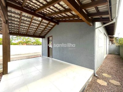 Casa para alugar com 60m², 2 quartos, 1 vaga no bairro Campeche em Florianopolis - Foto 2