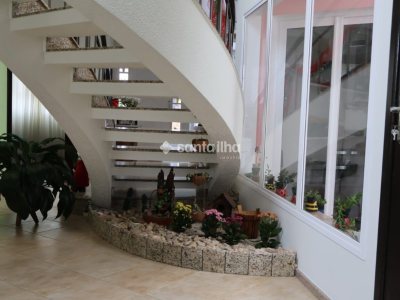 Casa à venda com 390m², 5 quartos, 4 suítes, 2 vagas no bairro Pântano do Sul em Florianópolis - Foto 14