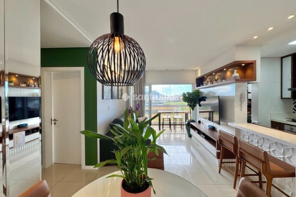 Apartamento à venda com 84m², 2 quartos, 1 suíte, 1 vaga no bairro Campeche em Florianópolis