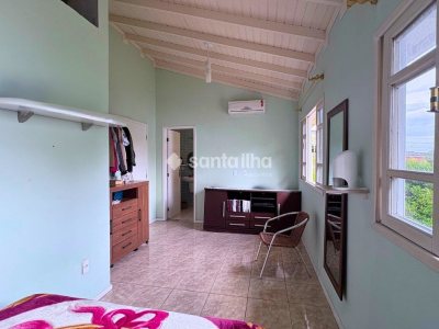Casa à venda com 290m², 4 quartos, 2 suítes, 3 vagas no bairro Morro das Pedras em Florianópolis - Foto 20