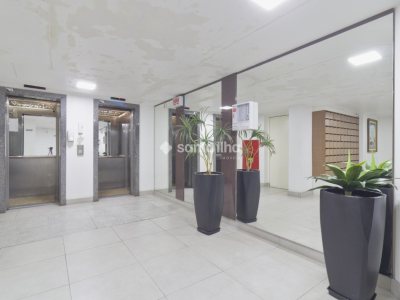 Sala/Conjunto à venda com 32m², 1 vaga no bairro Centro em Florianópolis - Foto 4