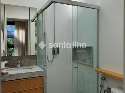 Casa à venda com 238m², 3 quartos, 3 suítes, 2 vagas no bairro Lagoa da Conceição em Florianópolis - Foto 38